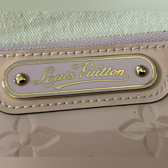 Authentic LOUIS VUITTON Monogram Vernis Coin Key Case Cles Pink - Picture 12 of 16